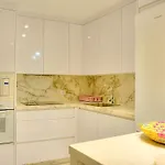 Familiar Betis Apartament *